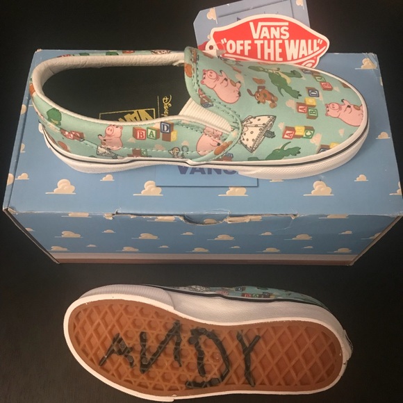 Limited Edition Toy Story Vans - Picture 1 of 5